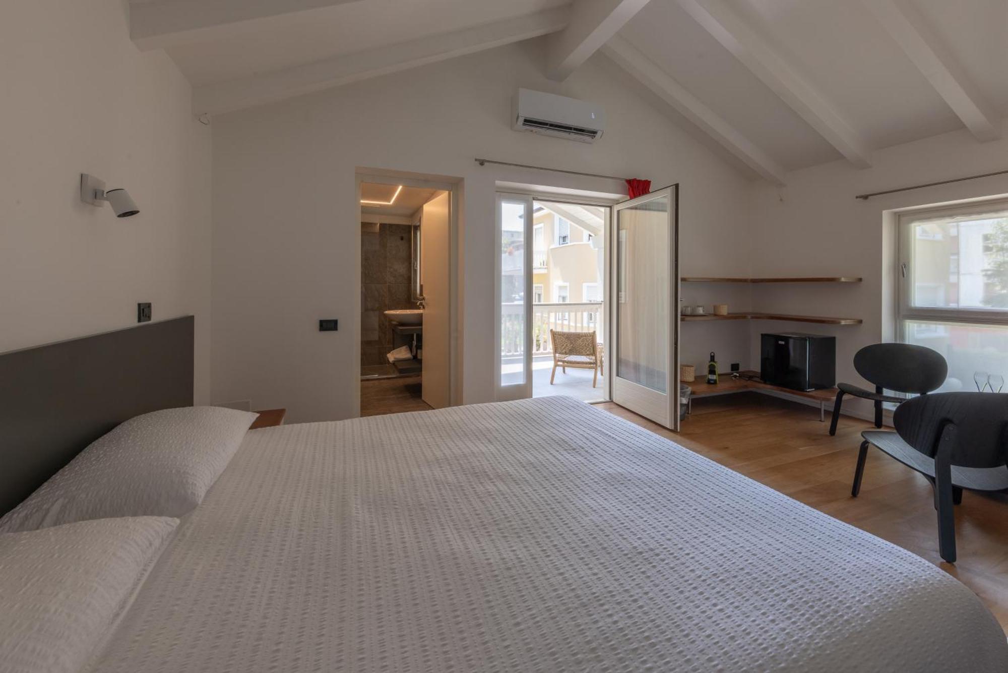 La Barchessa Loft & Rooms - Free Parking Trento Kültér fotó