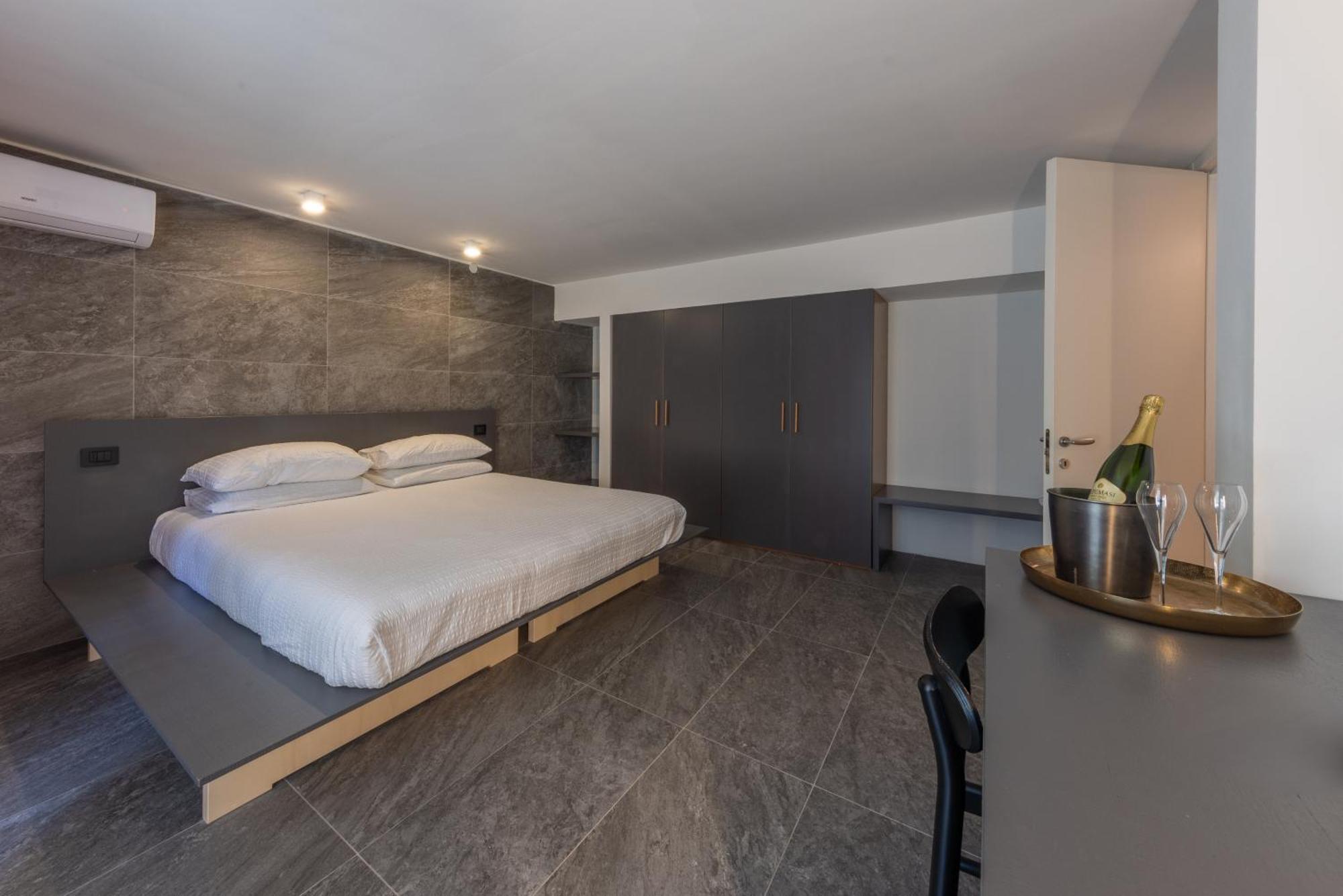 La Barchessa Loft & Rooms - Free Parking Trento Kültér fotó