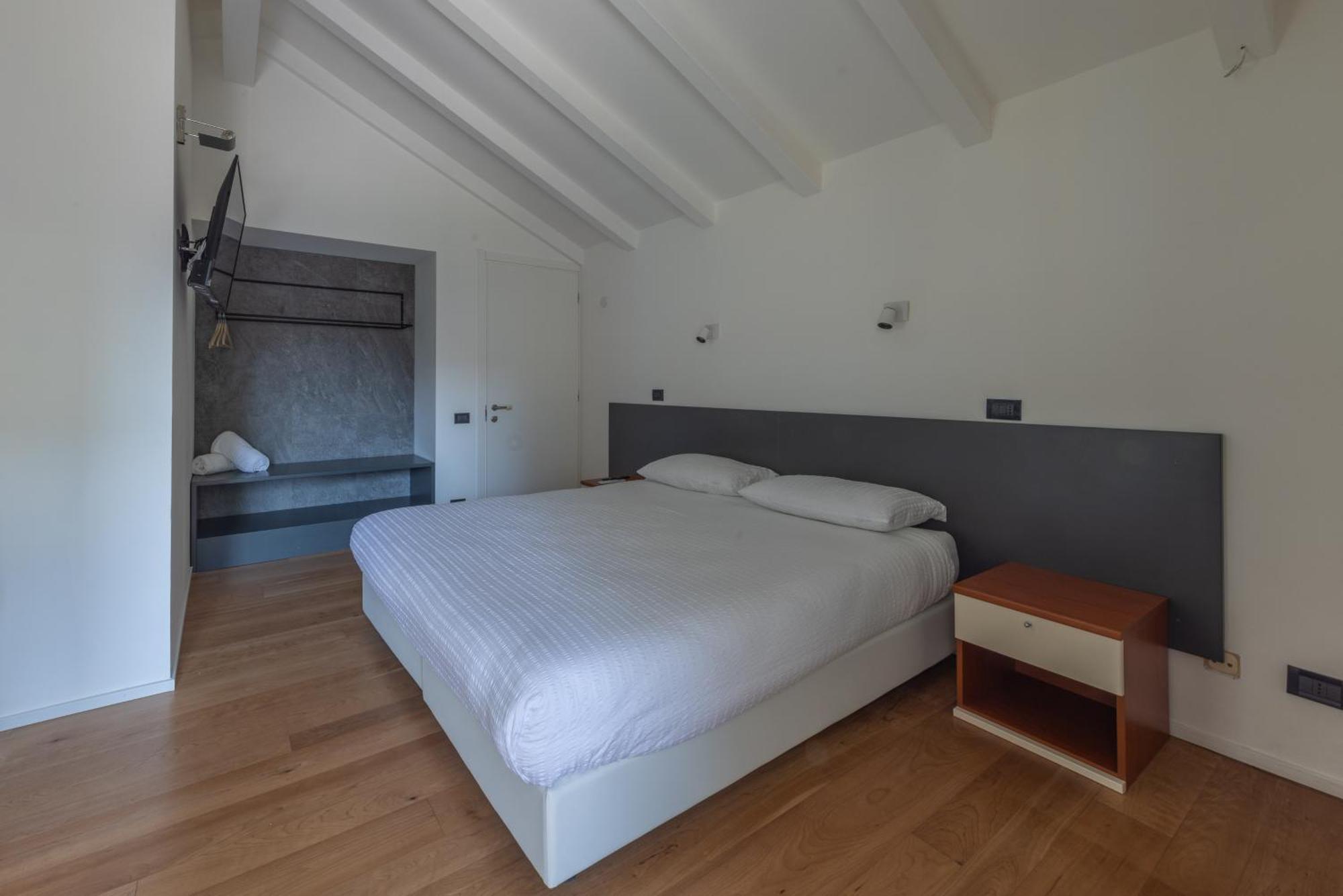 La Barchessa Loft & Rooms - Free Parking Trento Kültér fotó